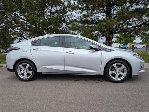 2018 Chevrolet Volt LT