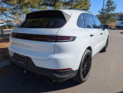 2024 Porsche Cayenne Cayenne