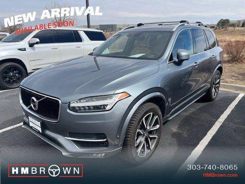 2018 Volvo XC90 T6 Momentum