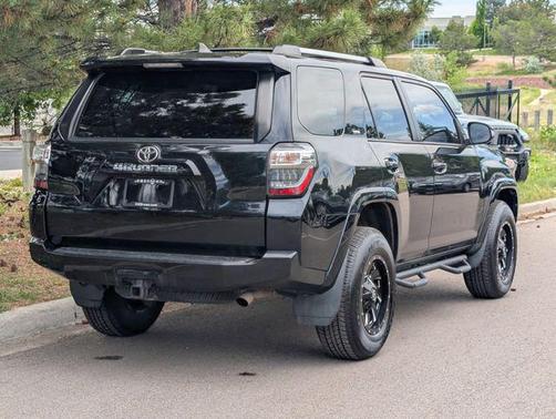 Midnight Black Metallic 2020 Toyota 4Runner SR5 Premium