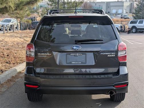 2015 Subaru Forester 2.5i Touring