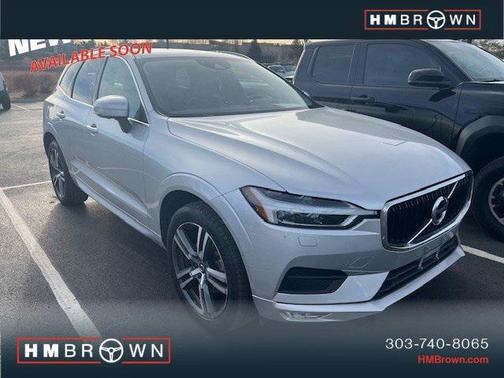 2020 Volvo XC60 T5 Momentum