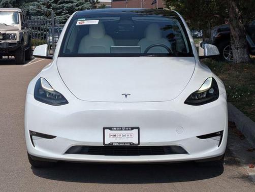 Pearl White 2023 Tesla Model Y Long Range Dual Motor All-Wheel Drive