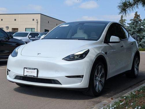 Pearl White 2023 Tesla Model Y Long Range Dual Motor All-Wheel Drive
