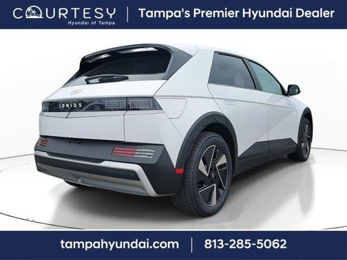 2025 Hyundai IONIQ 5 SE