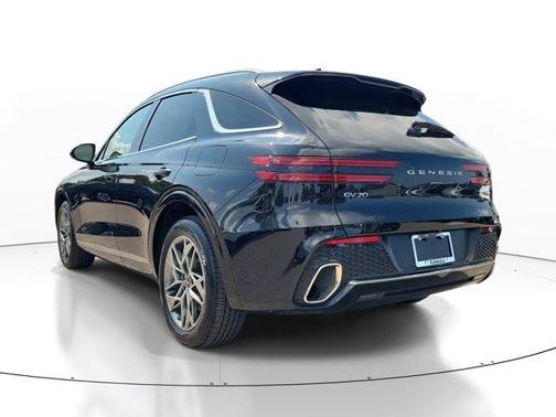 2022 Genesis GV70 2.5T