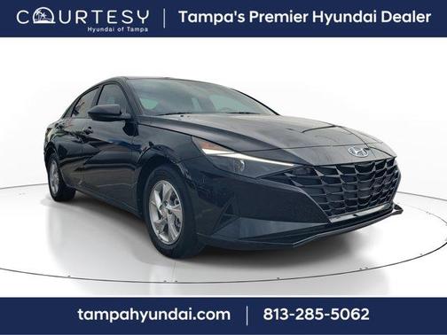 2023 Hyundai ELANTRA SE