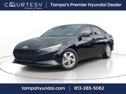 2023 Hyundai ELANTRA SE