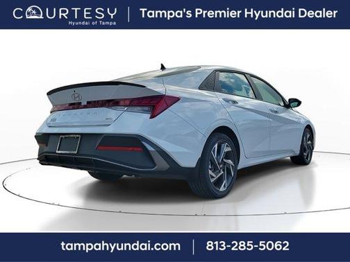 2025 Hyundai ELANTRA HEV SEL Sport