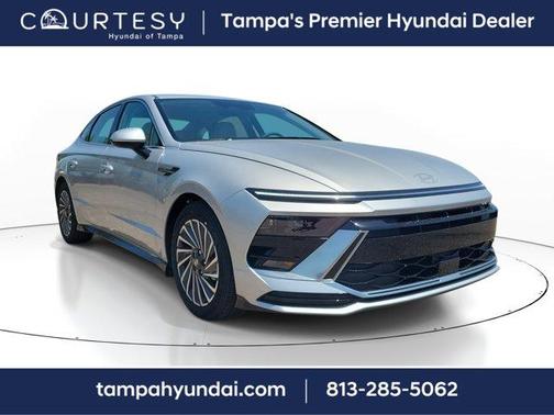 2025 Hyundai SONATA Hybrid SEL