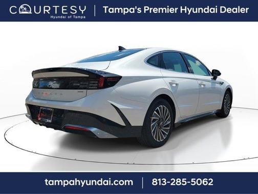 2025 Hyundai SONATA Hybrid SEL