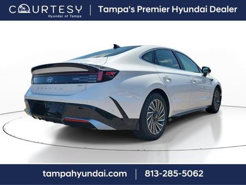 2025 Hyundai SONATA Hybrid Limited