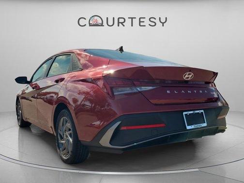 2026 Hyundai ELANTRA HEV Blue