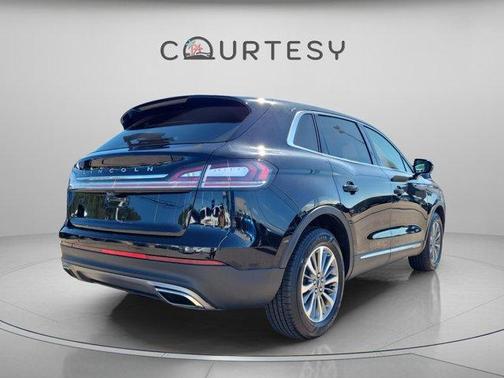 2021 Lincoln Nautilus Reserve