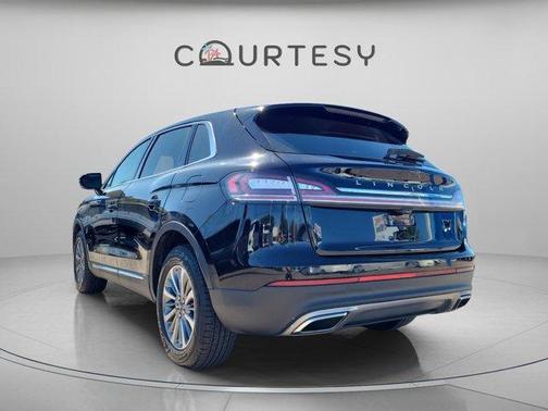 2021 Lincoln Nautilus Reserve