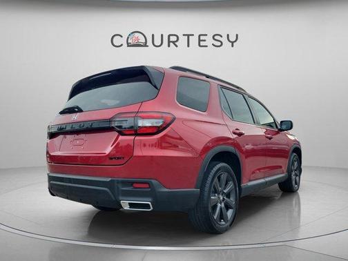 2023 Honda Pilot Sport