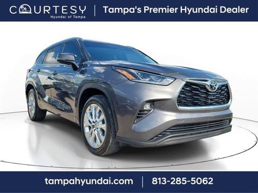 2023 Toyota Highlander L