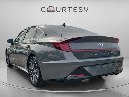 2023 Hyundai SONATA Limited