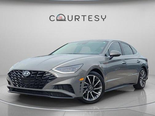 2023 Hyundai SONATA Limited