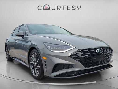 2023 Hyundai SONATA Limited