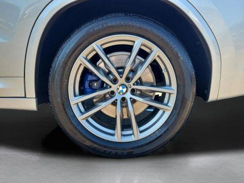 2019 BMW X3 M40i