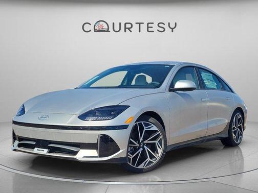 2025 Hyundai IONIQ 6 SEL