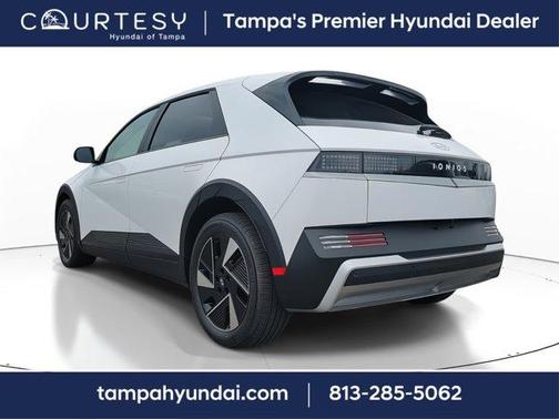 2025 Hyundai IONIQ 5 SE