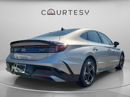 2025 Hyundai SONATA SEL Convenience