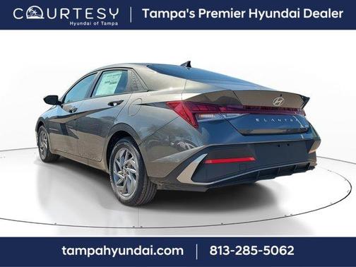 2025 Hyundai ELANTRA HEV Blue