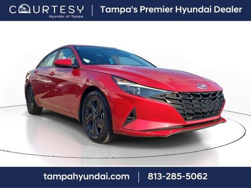 2022 Hyundai ELANTRA SEL