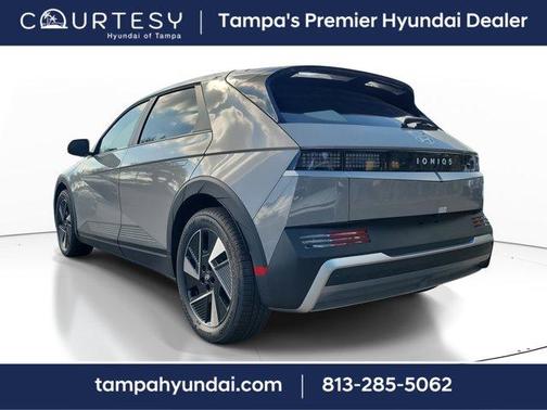 2025 Hyundai IONIQ 5 SE