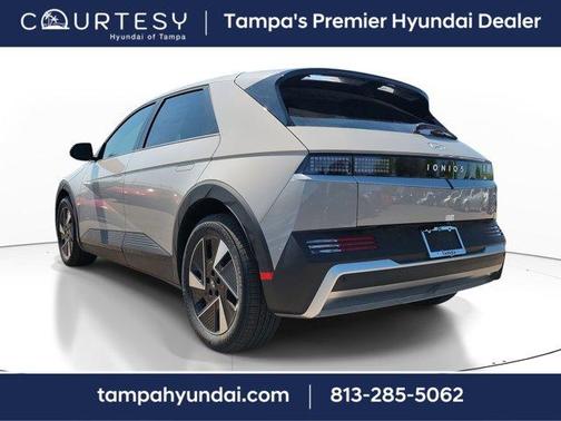 2025 Hyundai IONIQ 5 SE