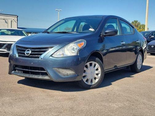 2015 Nissan Versa 1.6 SV