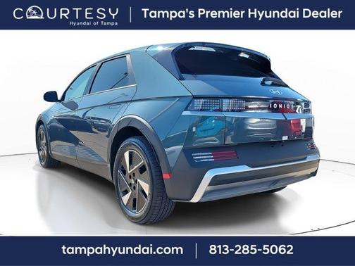 2025 Hyundai IONIQ 5 SE