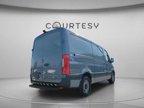 2025 Mercedes-Benz Sprinter 2500 144 WB