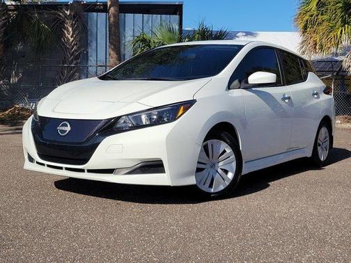 2023 Nissan Leaf S