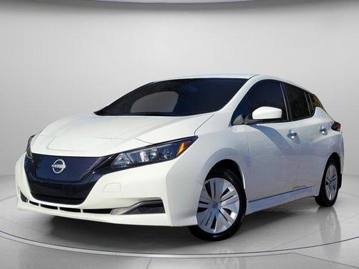 2023 Nissan Leaf S