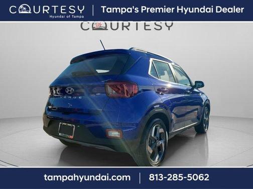 2023 Hyundai VENUE Limited