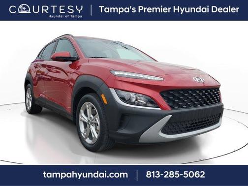 2022 Hyundai KONA SEL