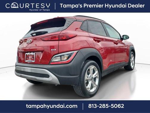 2022 Hyundai KONA SEL