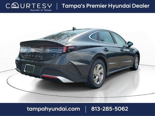 2025 Hyundai SONATA SE