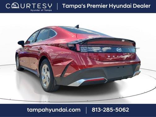 2025 Hyundai SONATA SE