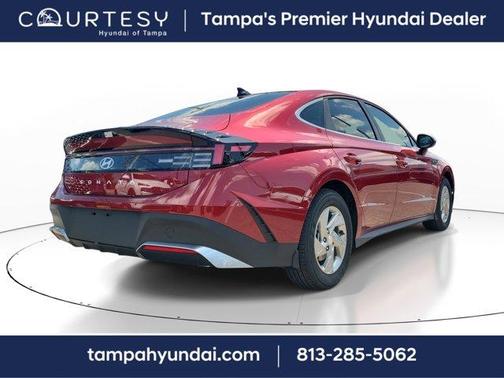 2025 Hyundai SONATA SE