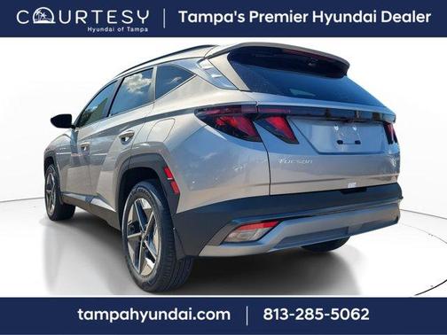 2026 Hyundai TUCSON Hybrid 