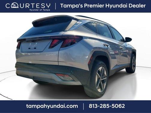 2026 Hyundai TUCSON Hybrid 