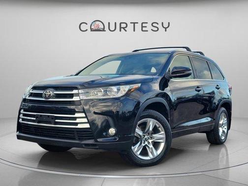 2017 Toyota Highlander Limited