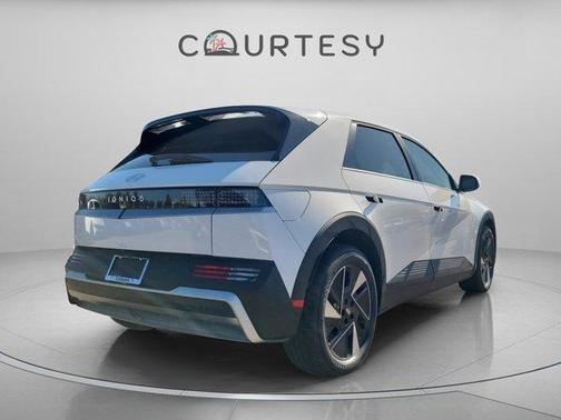 2026 Hyundai IONIQ 5 SEL