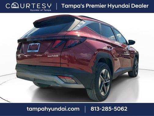2026 Hyundai TUCSON Hybrid SEL