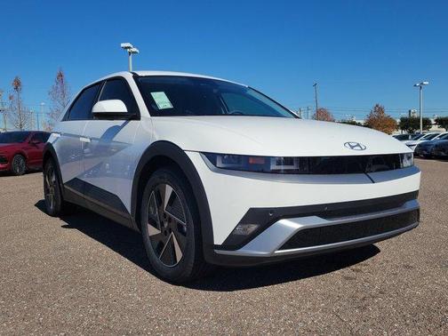 2026 Hyundai IONIQ 5 SE