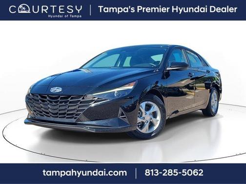 2023 Hyundai ELANTRA SE